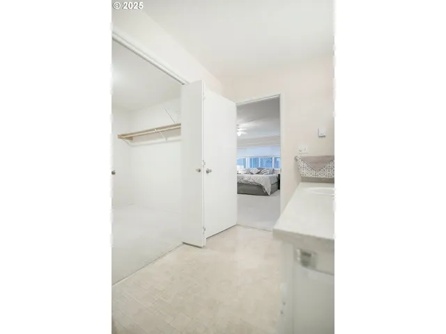 $184,900 | 2005 Tibbetts Drive, Unit 203, Longview, WA 98632