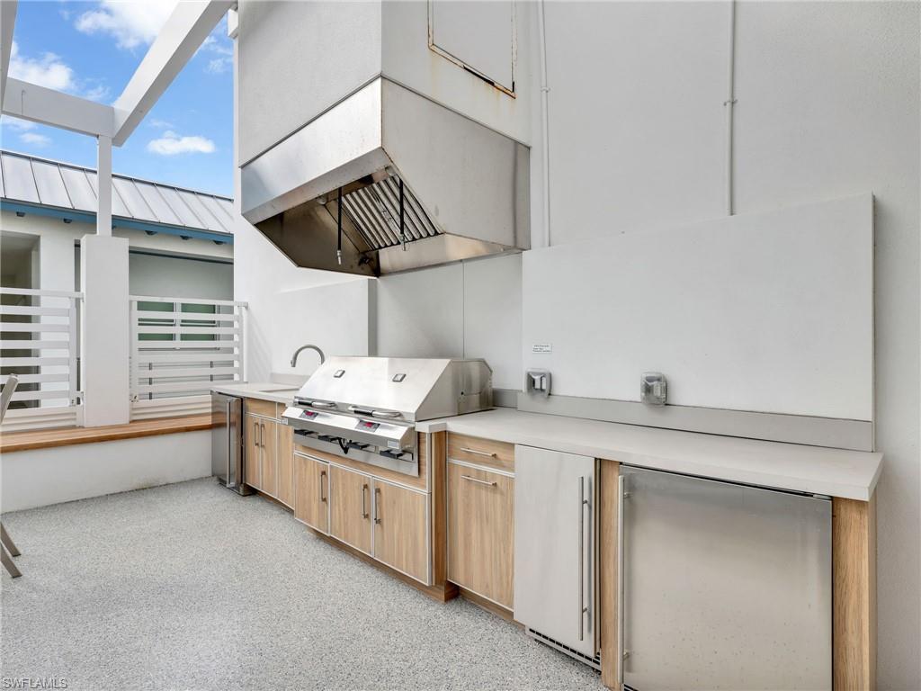 101 8th Street South, Unit 201 Naples, FL 34102 - Photo 21 of 28