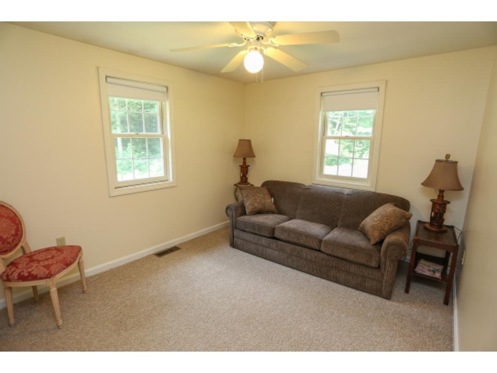 73 Hanson Road Chester, NH 03036 - Photo 14 of 25