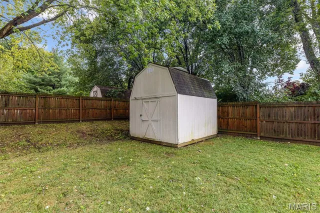 $270,000 | 106 James Drive, Troy, IL 62294