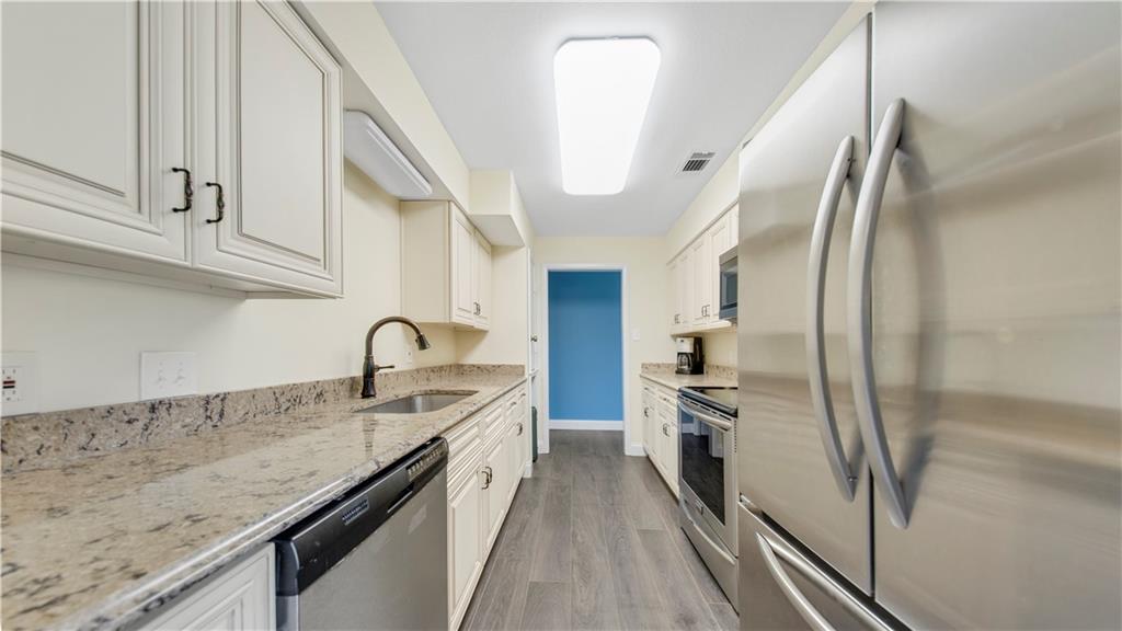 2021 Bayou Lane, Unit E Slidell, LA 70458 - Photo 6 of 22