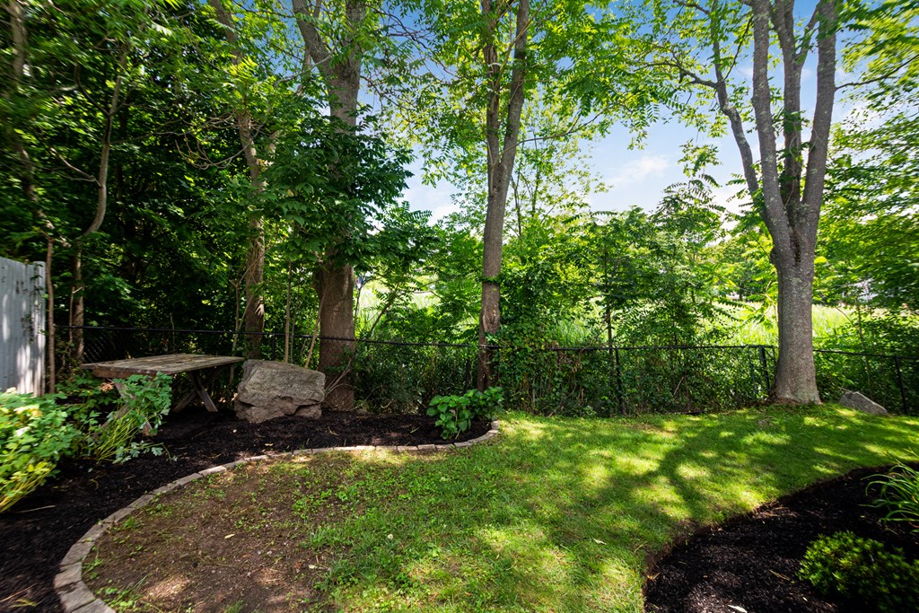 3 Ridge Street, Unit 3 Winchester, MA 01890 - Photo 20 of 20