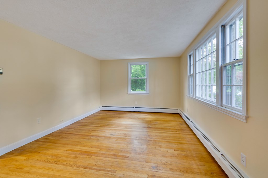 3 Ridge Street, Unit 3 Winchester, MA 01890 - Photo 3 of 20