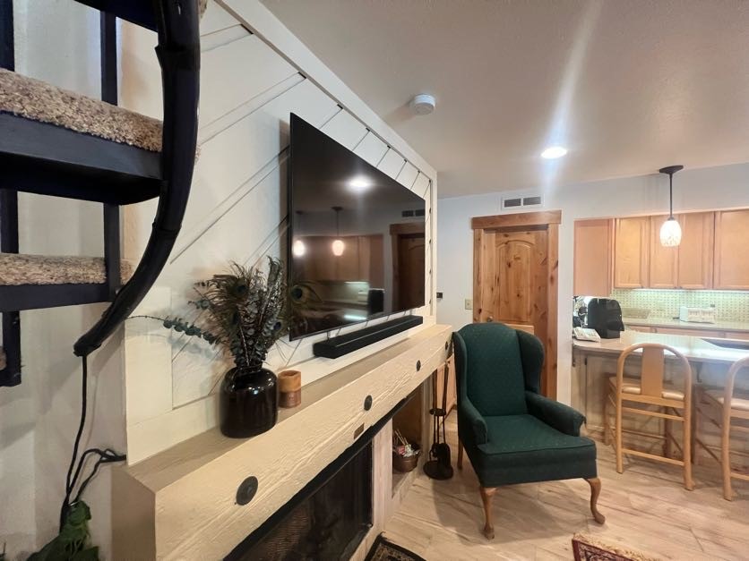 1937 Soda Ridge Road, Unit 112122 Keystone, CO 80435 - Photo 7 of 38 Gallery Image 7