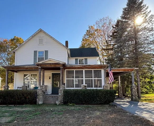 $329,000 | 239 Gilford Avenue, Laconia, NH 03246