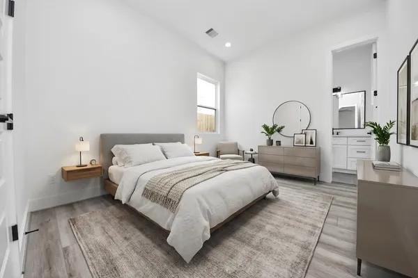 $2,750 | 1818 West Street, Houston, TX 77026
