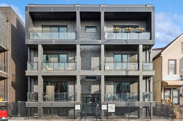 $622,500 | 3616 West Diversey Avenue, Unit 3W, Chicago, IL 60647