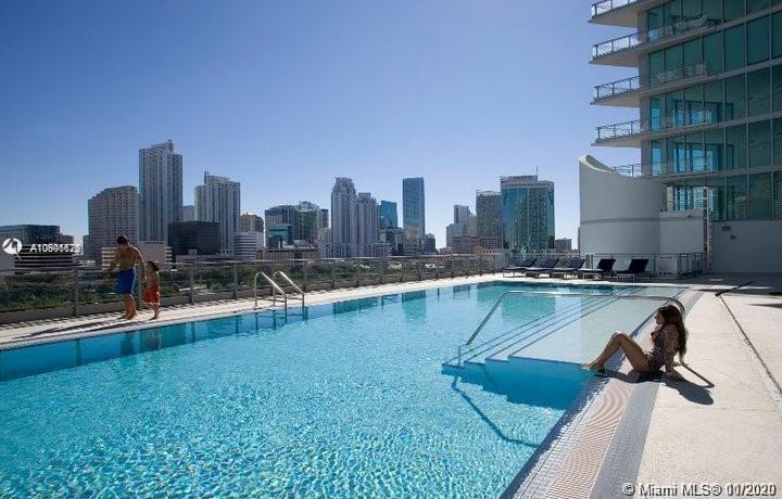 92 Southwest 3rd Street, Unit 3205 Miami, FL 33130 - Photo 2 of 6