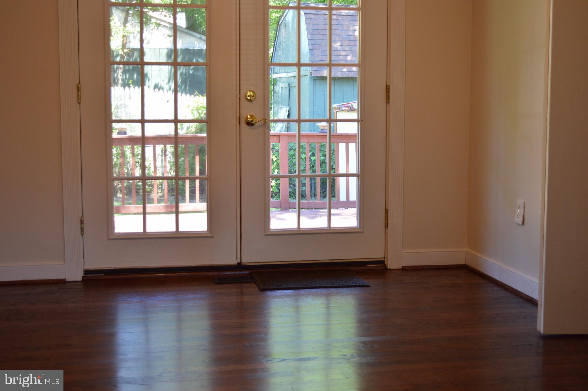 902 Wingfield Road Woodbridge, VA 22191 - Photo 7 of 15 Interior (General)