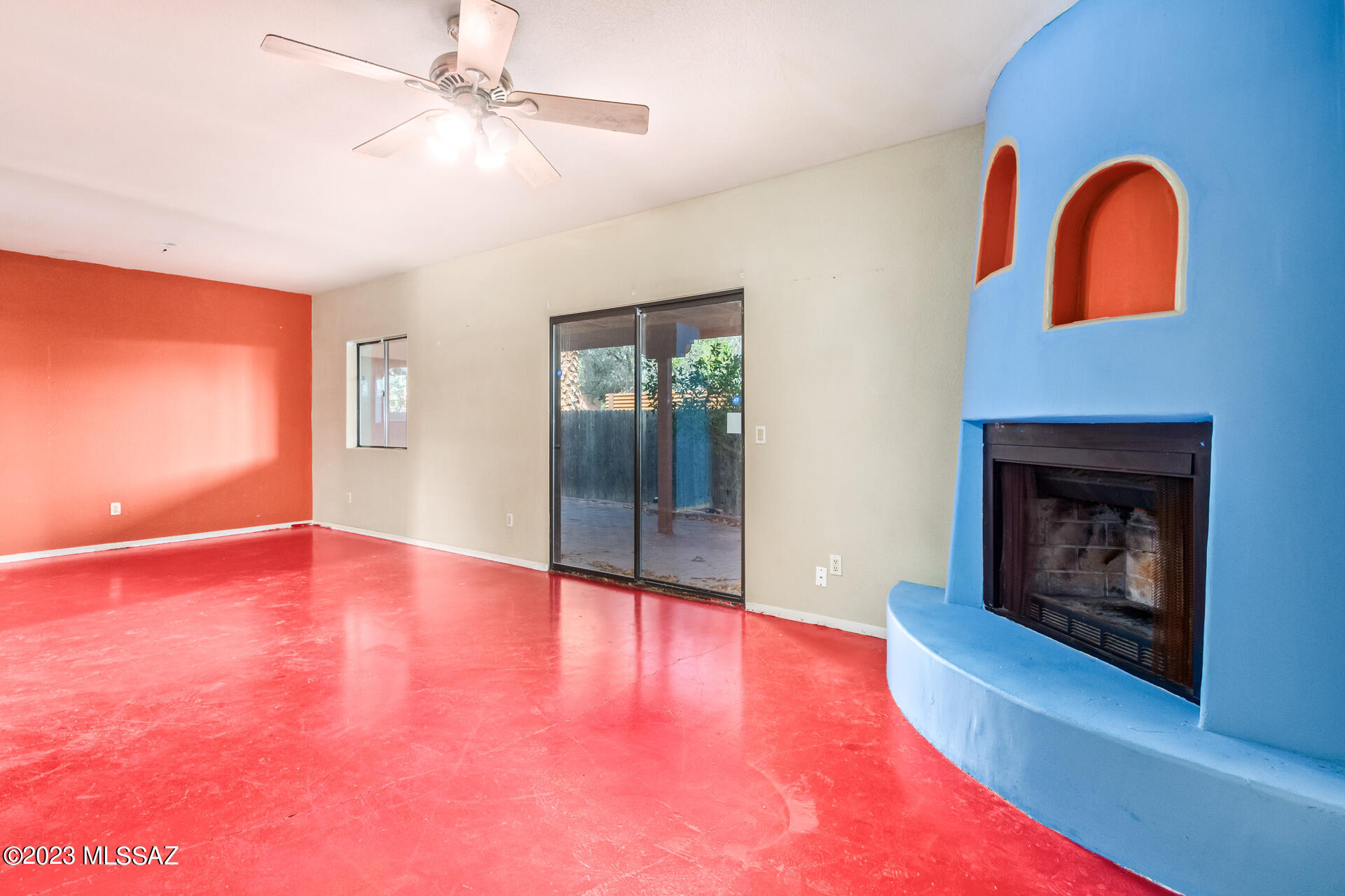 1949 North Swan Road, Unit 4 Tucson, AZ 85712 - Photo 3 of 17 Gallery Image 3
