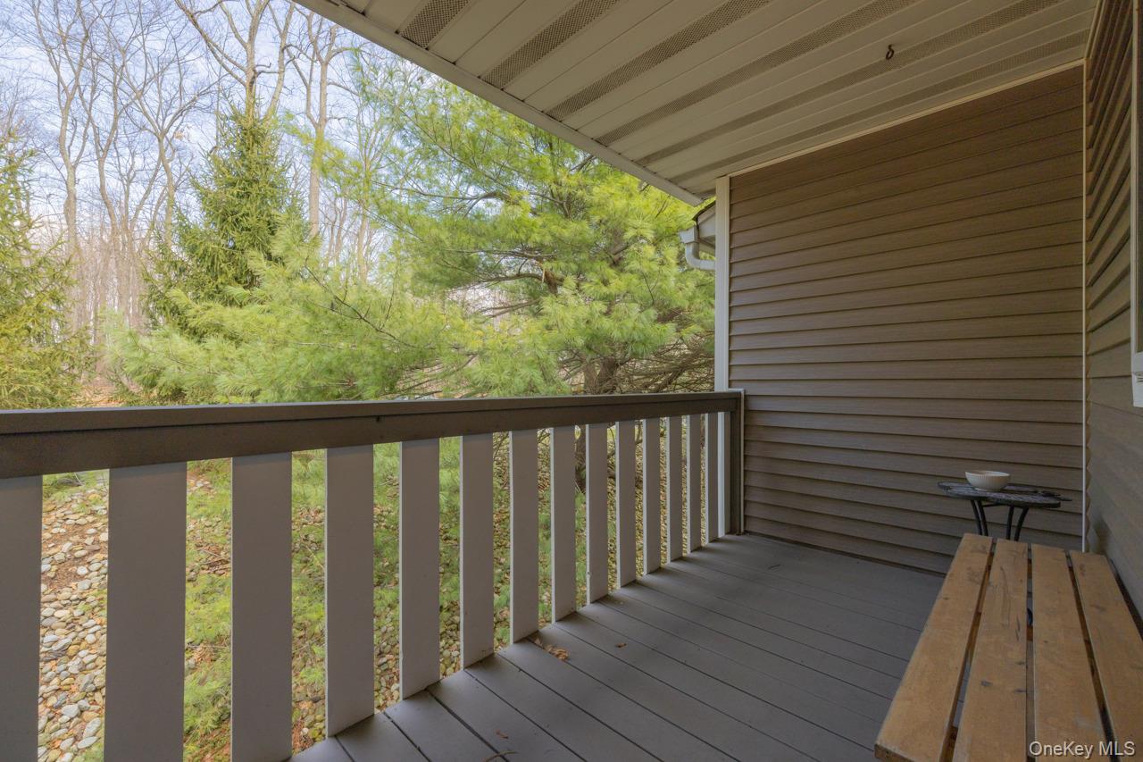 42 Eagle Ridge Way Nanuet, NY 10954 - Photo 11 of 30 Sliding door off kitchen to private balcony