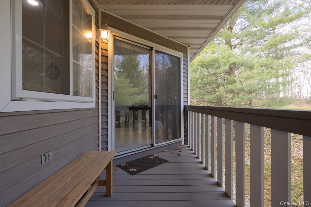 42 Eagle Ridge Way Nanuet, NY 10954 - Photo 12 of 30 Great outdoor space