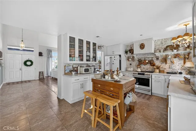 $679,000 | 29737 Calle Palmas, Temecula, CA 92591