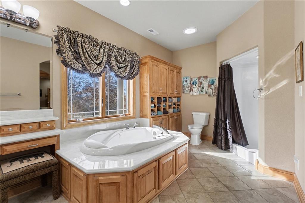 19845 South Ridgely Road Edgerton, MO 64444 - Photo 34 of 83