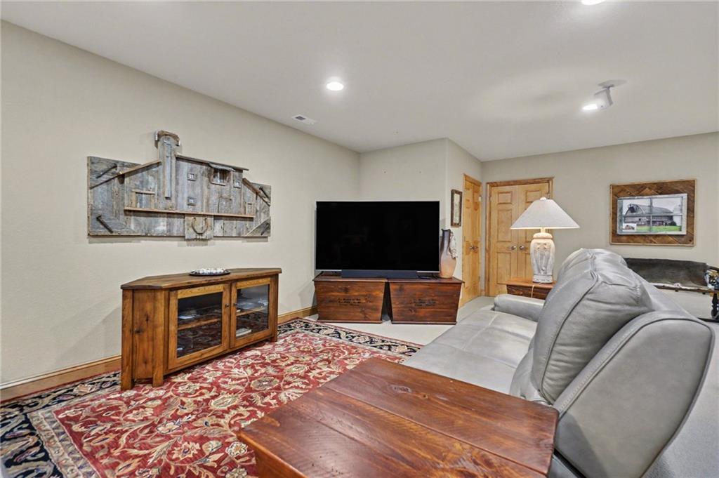 19845 South Ridgely Road Edgerton, MO 64444 - Photo 54 of 83