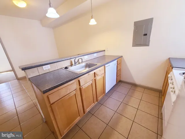 $370,000 | 1609 West Oxford Street, Philadelphia, PA 19121