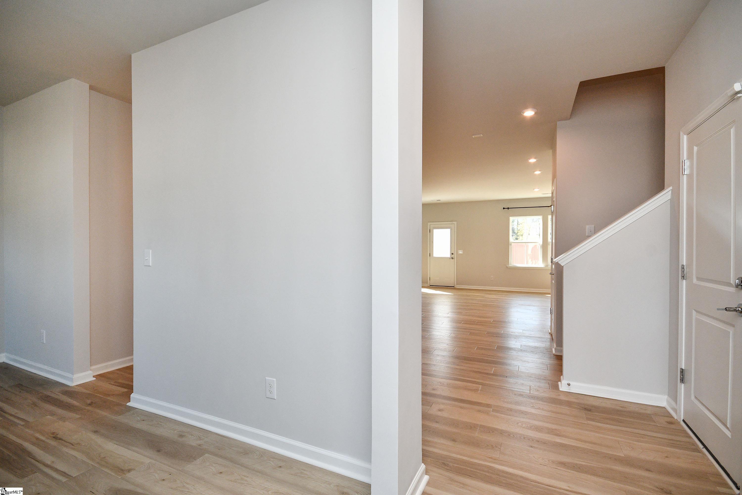 305 Indigo Circle Easley, SC 29642 - Photo 12 of 38