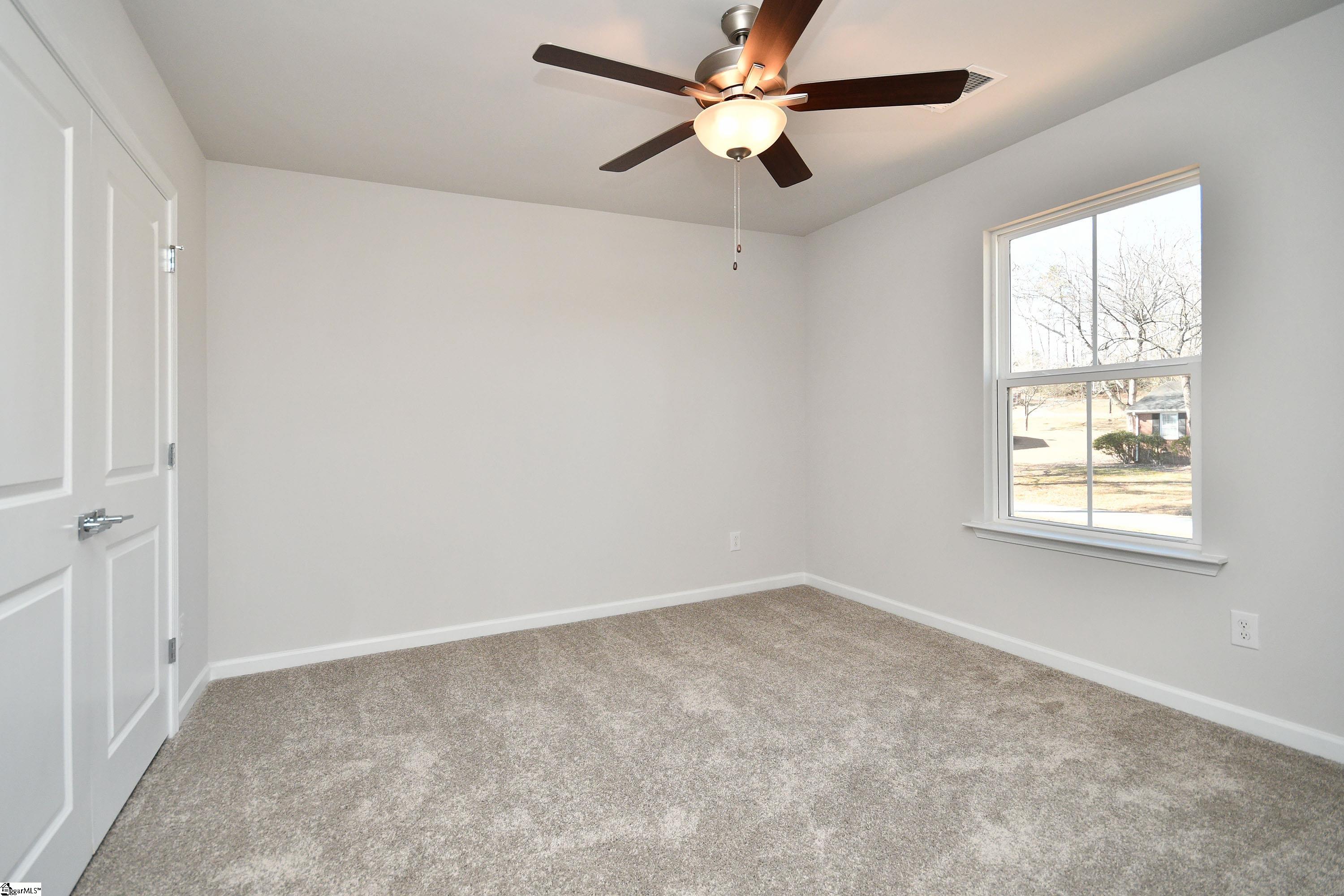 305 Indigo Circle Easley, SC 29642 - Photo 27 of 38