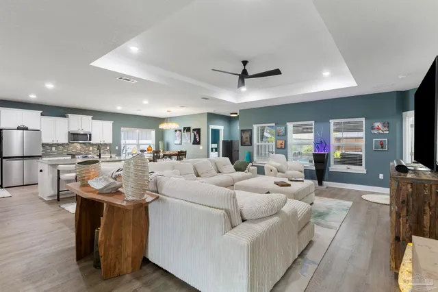 $678,900 | 2319 Cloudberry Drive, Gulf Breeze, FL 32563