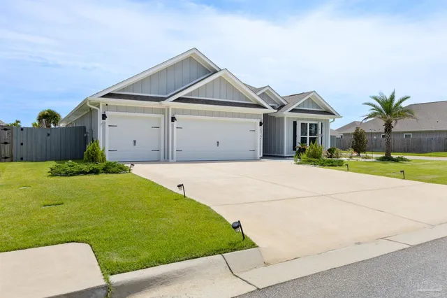 $678,900 | 2319 Cloudberry Drive, Gulf Breeze, FL 32563