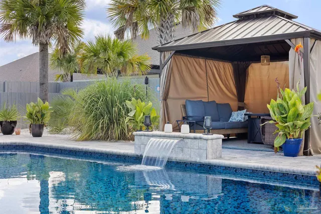 $678,900 | 2319 Cloudberry Drive, Gulf Breeze, FL 32563