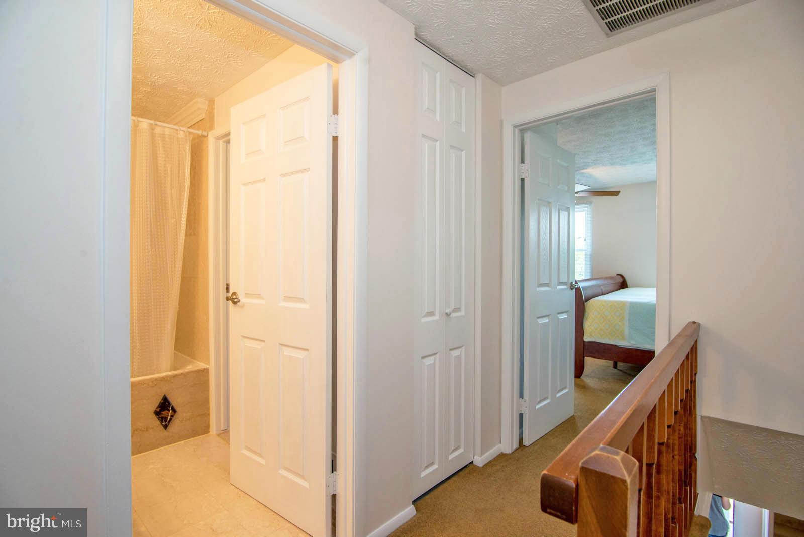 6309 Sunset Terrace Springfield, VA 22153 - Photo 14 of 29 Interior (General)