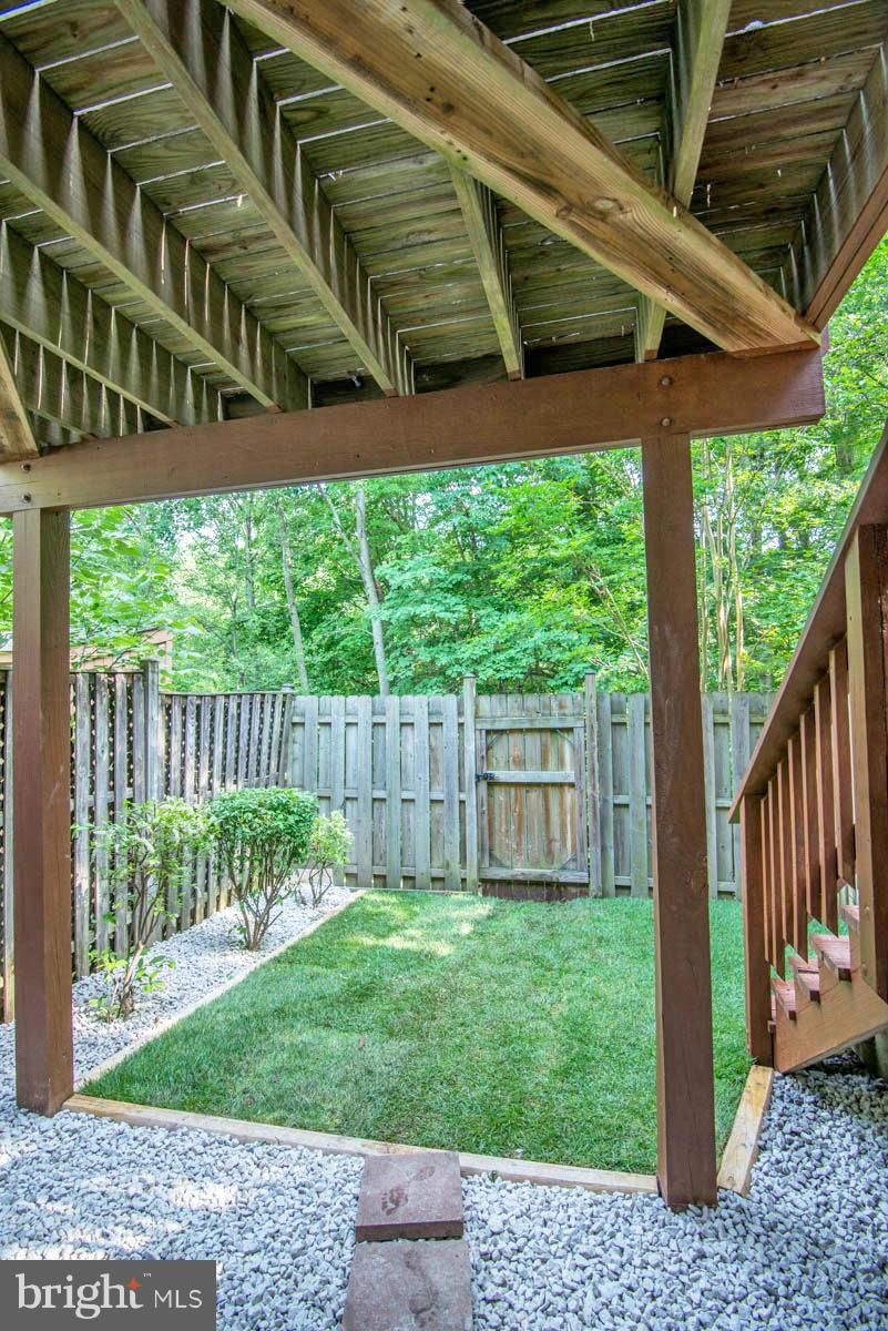 6309 Sunset Terrace Springfield, VA 22153 - Photo 25 of 29 Exterior (Rear)