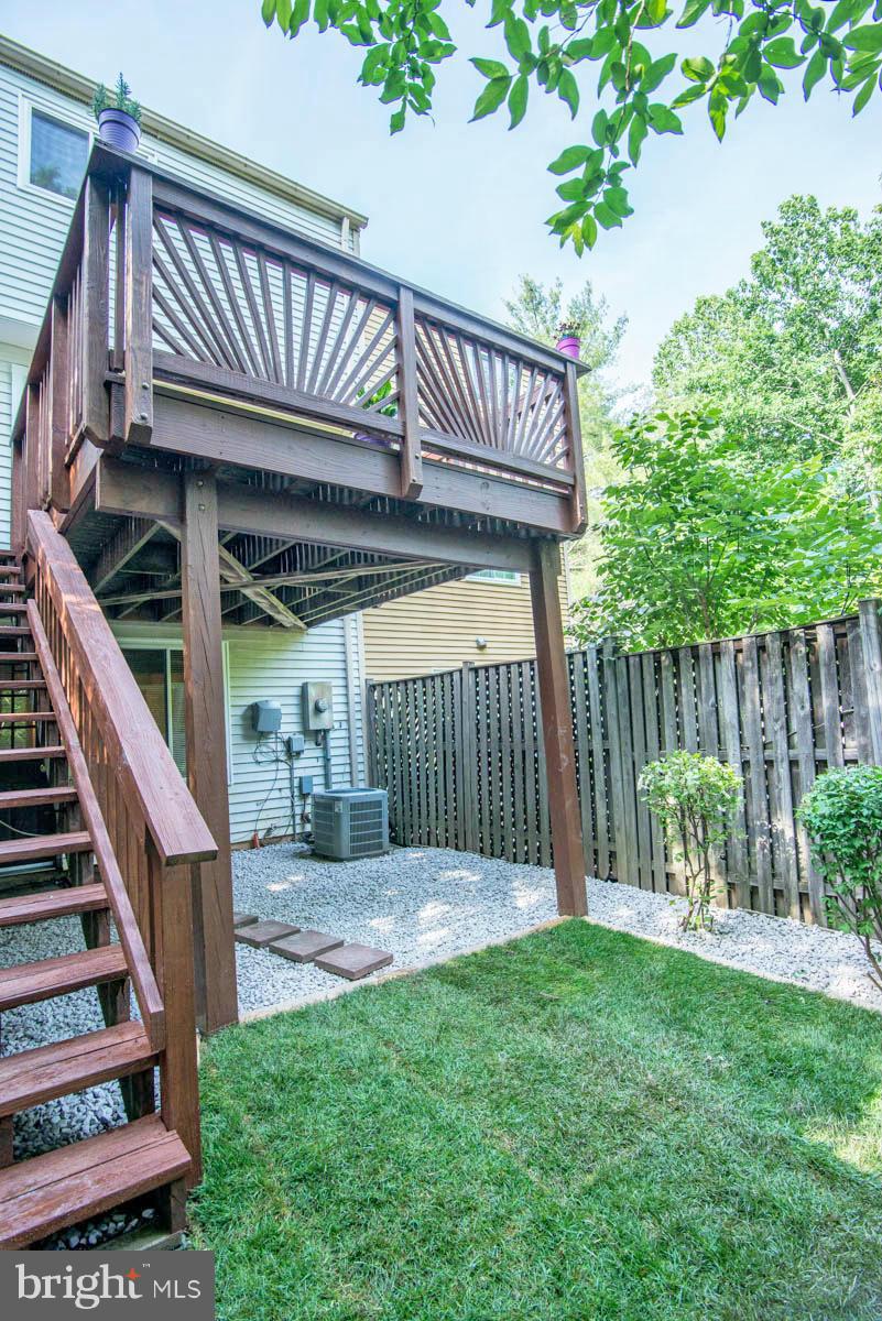 6309 Sunset Terrace Springfield, VA 22153 - Photo 26 of 29 Exterior (Rear)
