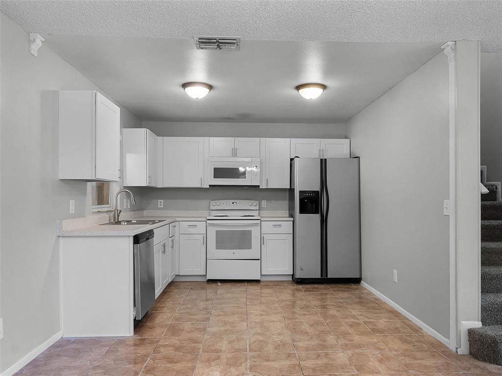 156 Oak Grove Road Winter Park, FL 32789 - Photo 8 of 21 Gallery Image 8