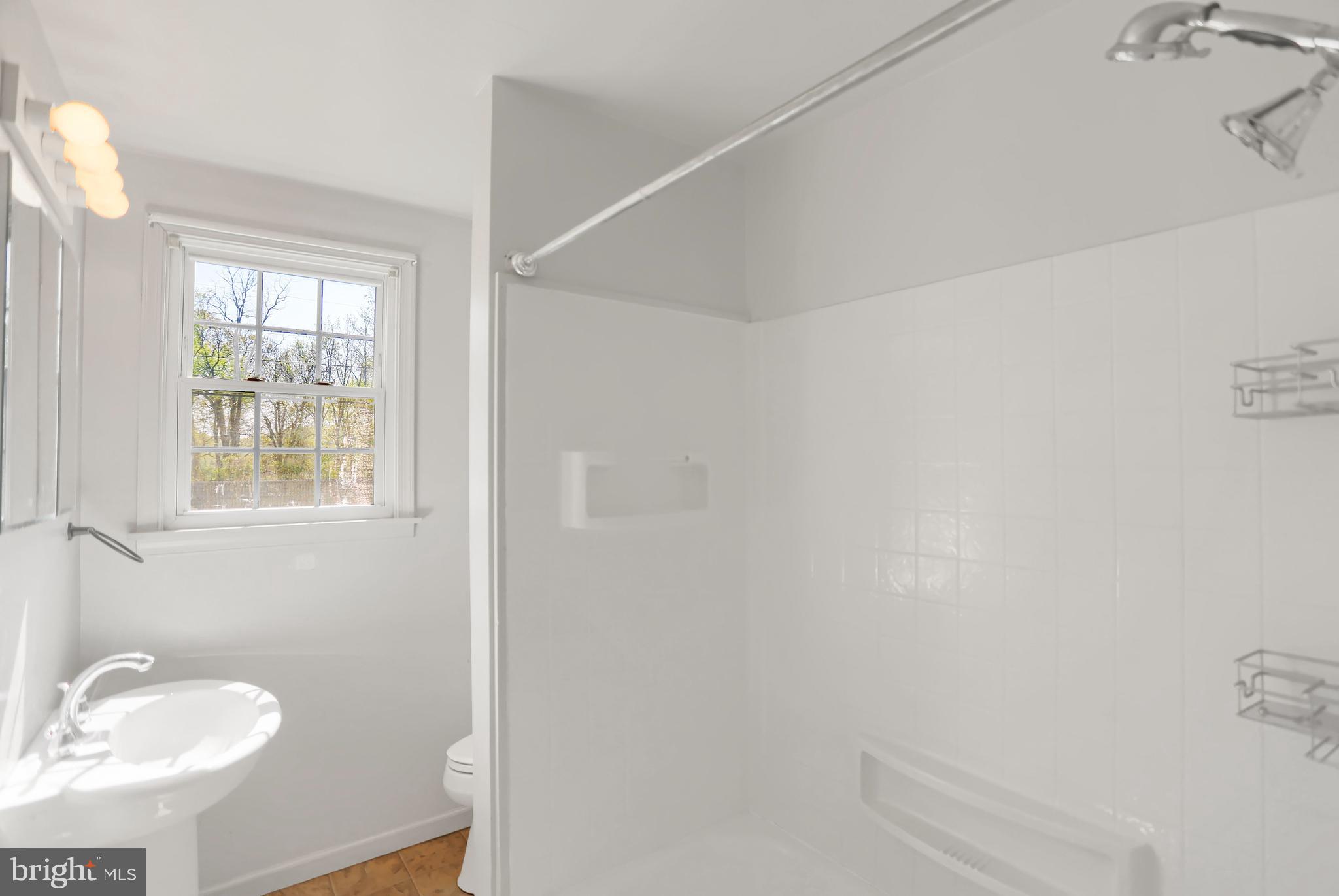 1014 North River Road Halifax, PA 17032 - Photo 8 of 36 Gallery Image 8