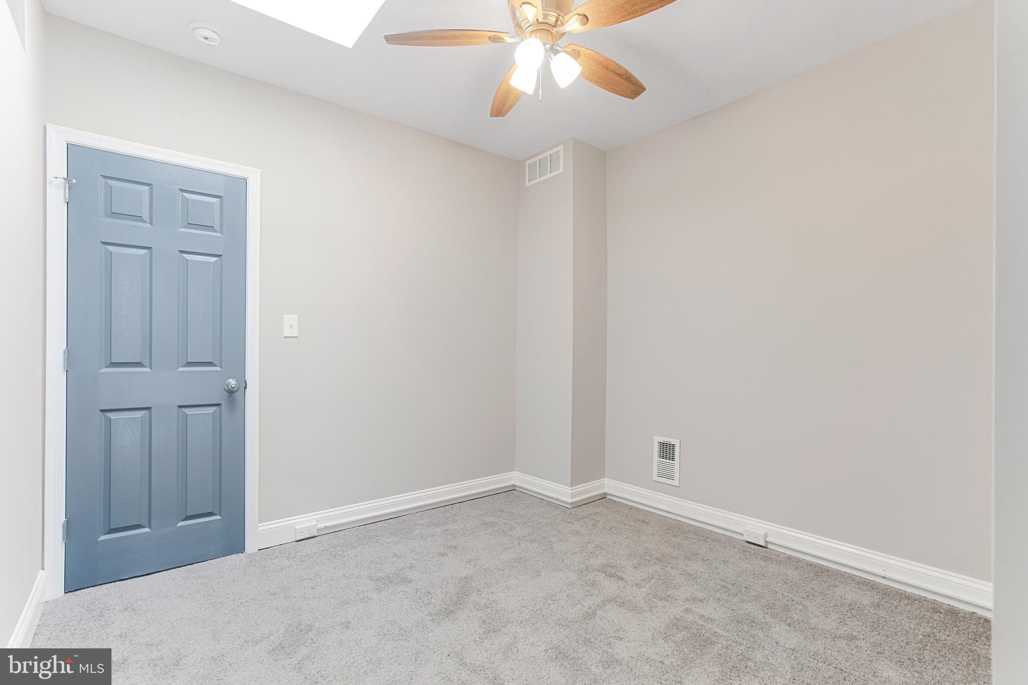 2712 Mosher Street Baltimore, MD 21216 - Photo 23 of 33