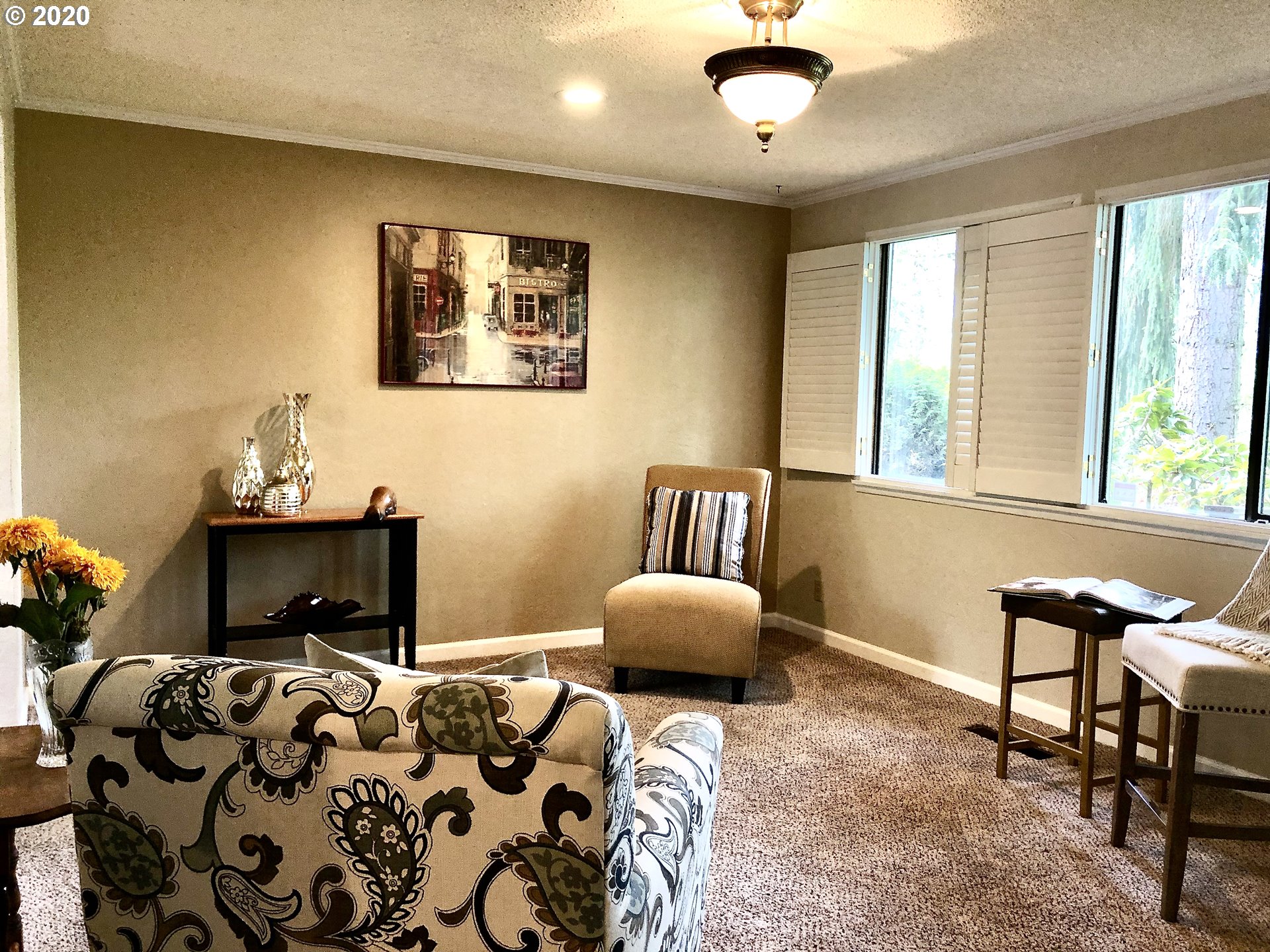 2254 Ridgeway Drive Eugene, OR 97401 - Photo 5 of 24 Gallery Image 5