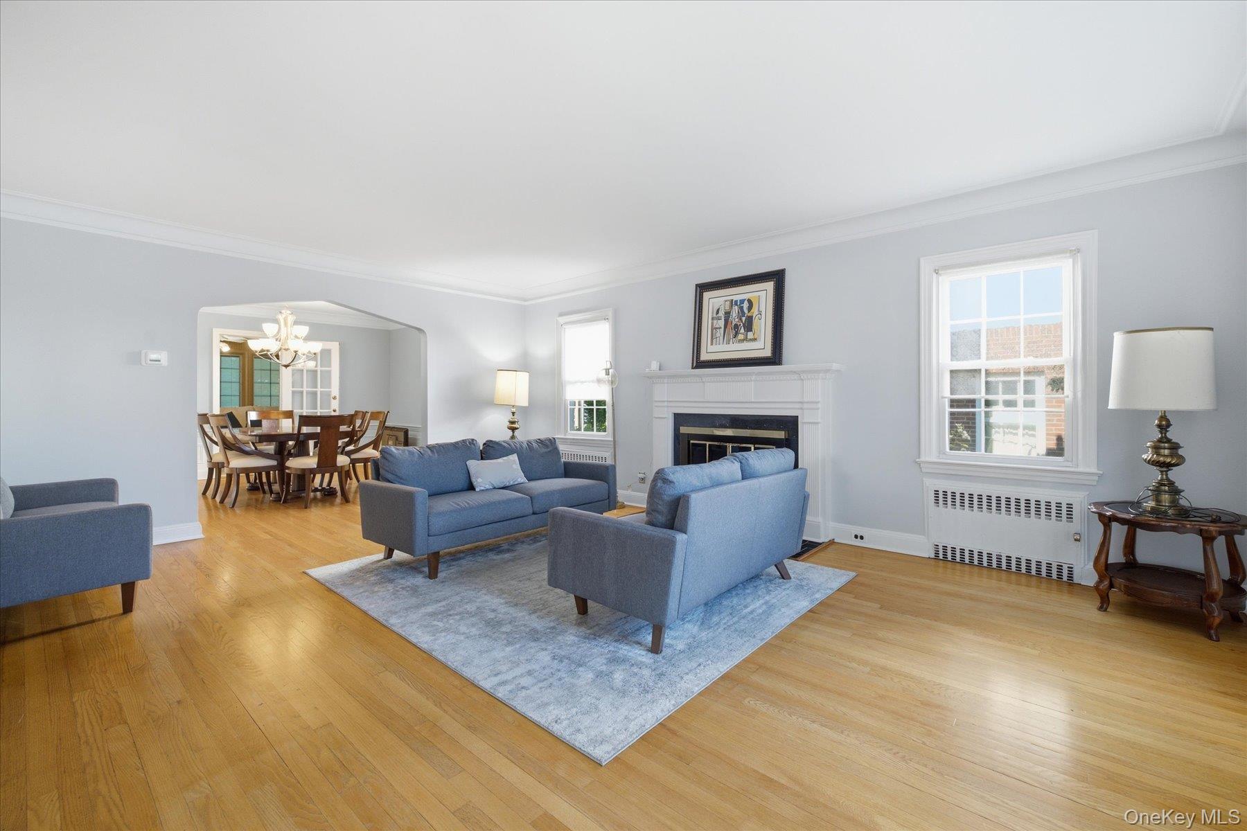 108 Muirfield Road Rockville Centre, NY 11570 - Photo 2 of 15