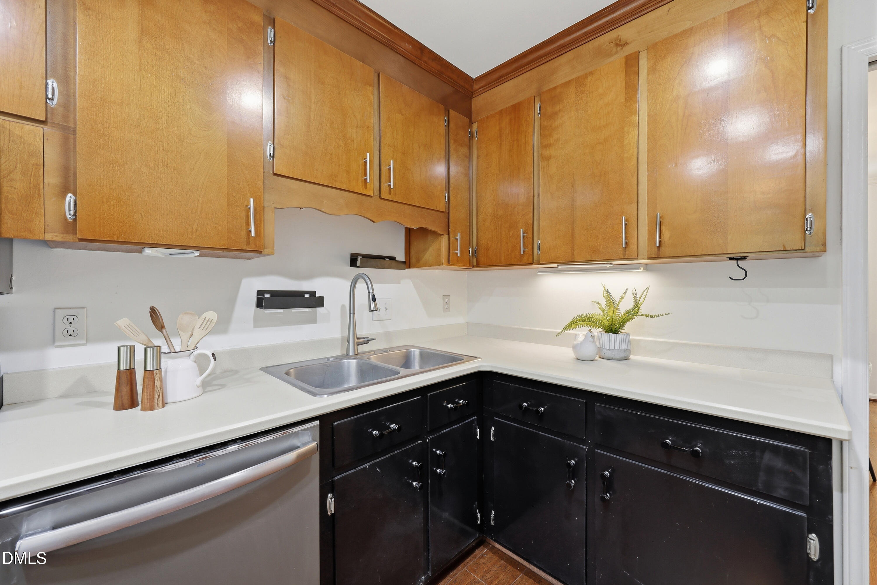2824 Wycliff Road Raleigh, NC 27607 - Photo 39 of 50 25-print-IMG_2799_edit