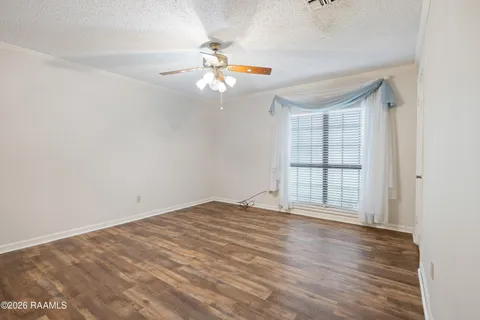 $379,000 | 203 Paddington Drive, Lafayette, LA 70508