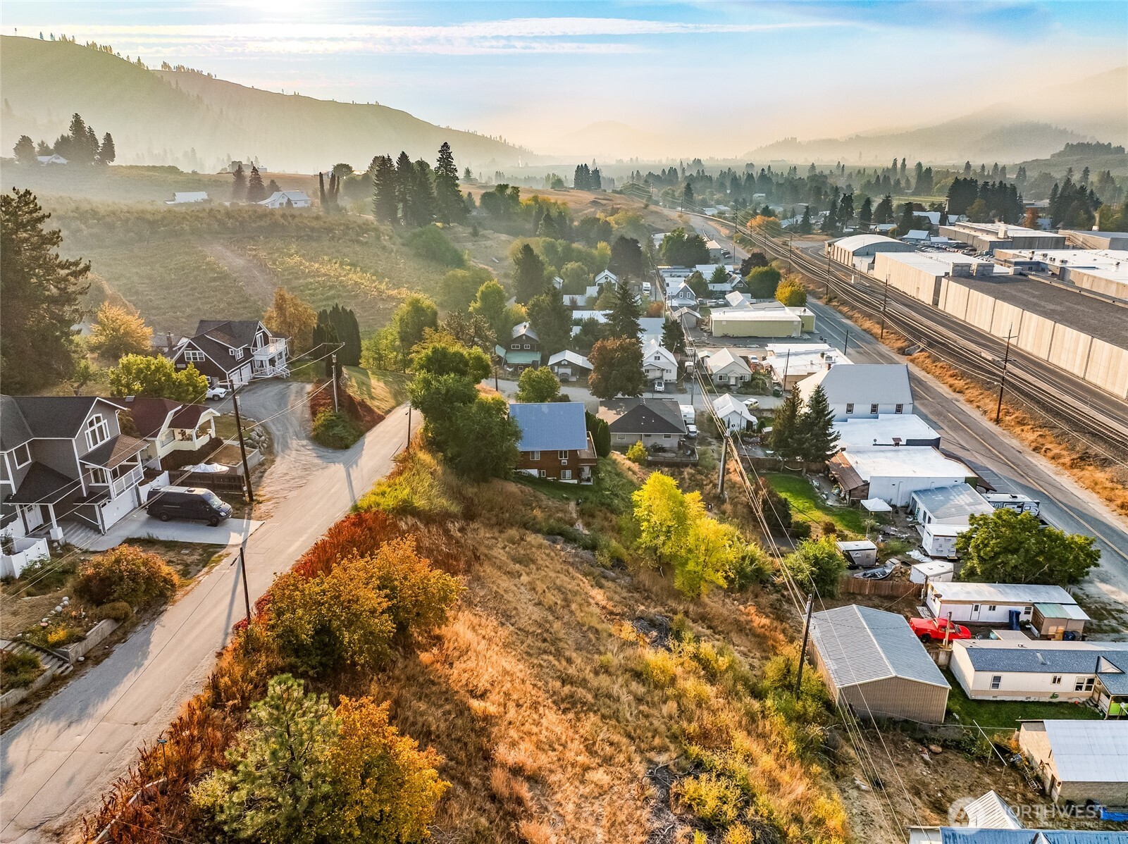 16 High Street Peshastin, WA 98847 - Photo 6 of 10 a view of city and ocean