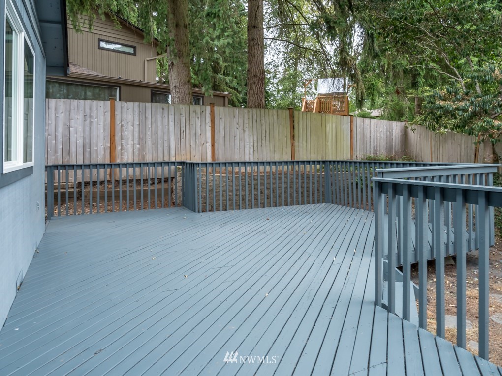 18112 20th Drive Southeast Bothell, WA 98012 - Photo 17 of 18