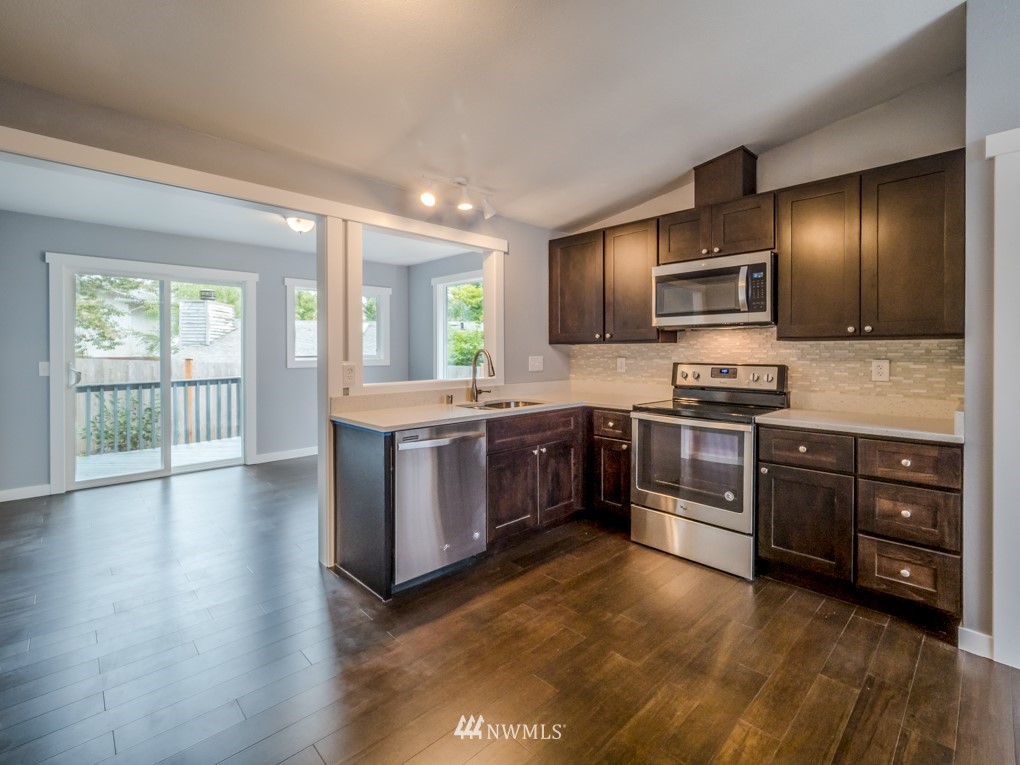 18112 20th Drive Southeast Bothell, WA 98012 - Photo 4 of 18
