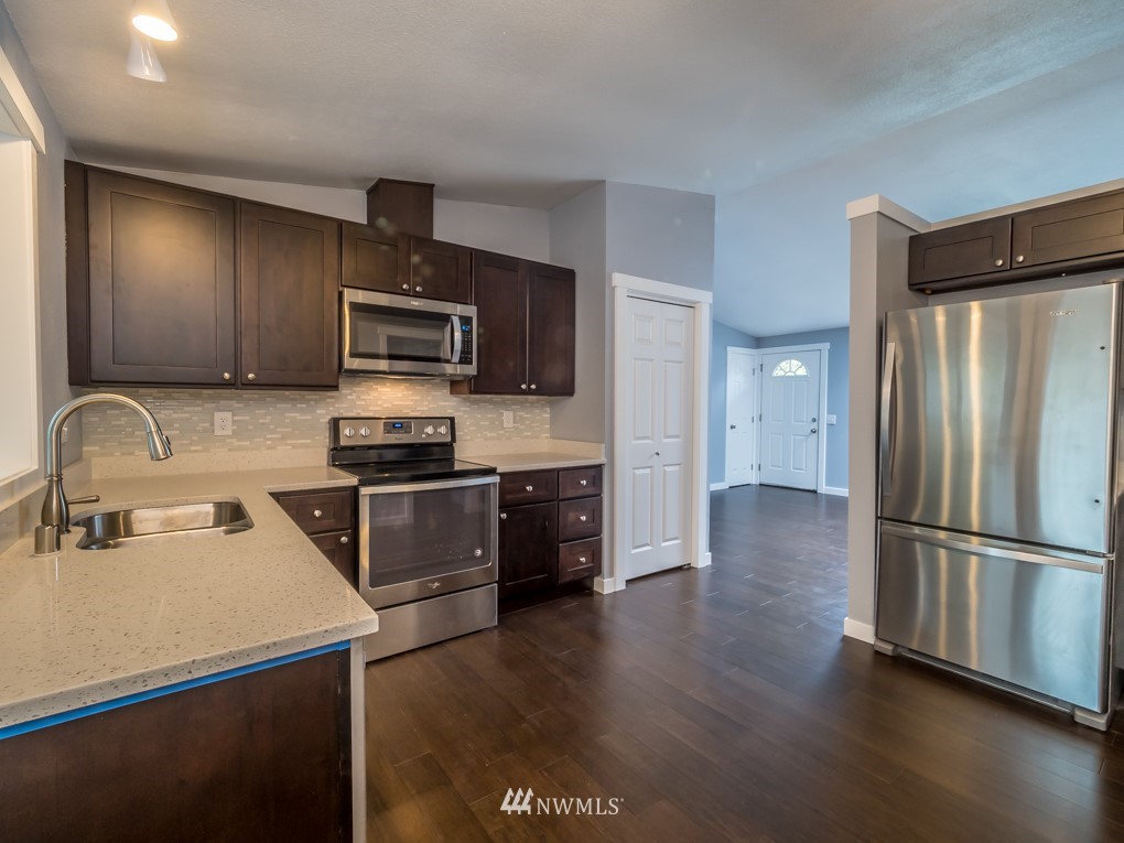 18112 20th Drive Southeast Bothell, WA 98012 - Photo 7 of 18