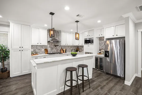 $459,900 | 1405 Walton Street, Houston, TX 77009