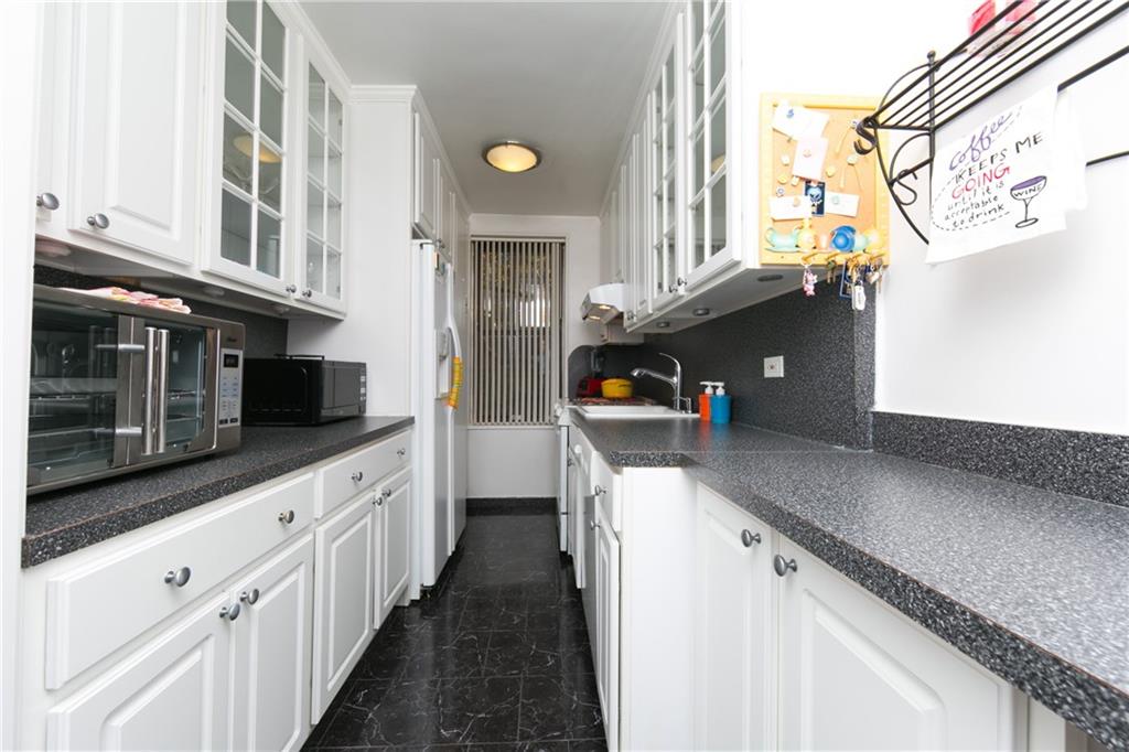 2171 Bragg Street, Unit 2F Brooklyn, NY 11229 - Photo 9 of 20