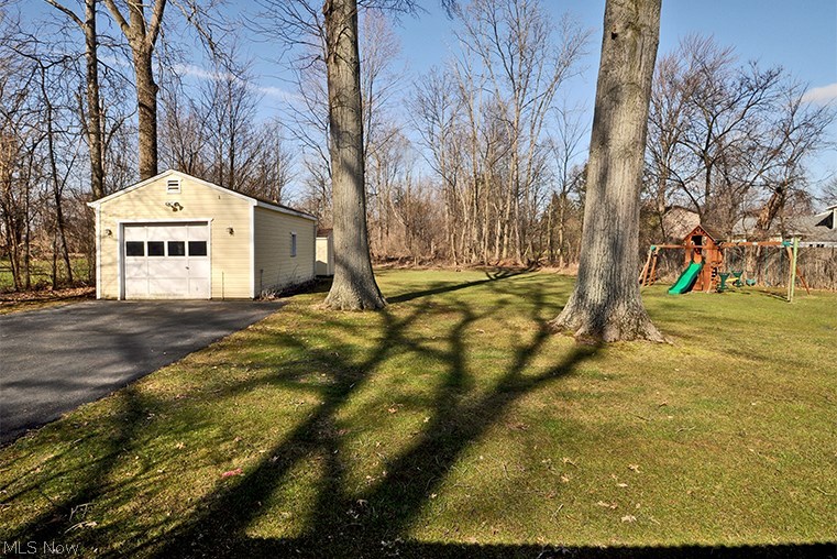 4422 Root Road North Olmsted, OH 44070 - Photo 23 of 24 Gallery Image 23