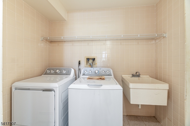 23 Old Denville Road Boonton, NJ 07005 - Photo 26 of 50 a utility room with dryer and washer