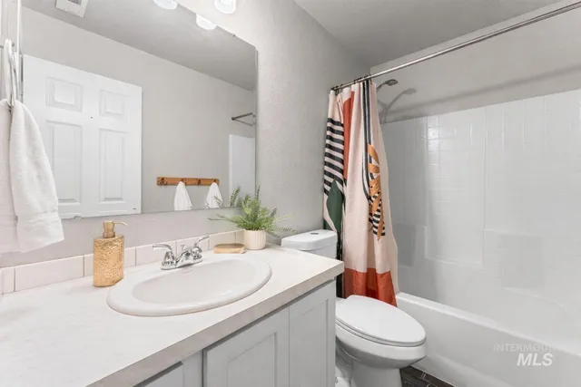 $419,000 | 4319 Bainbridge Street, Caldwell, ID 83607