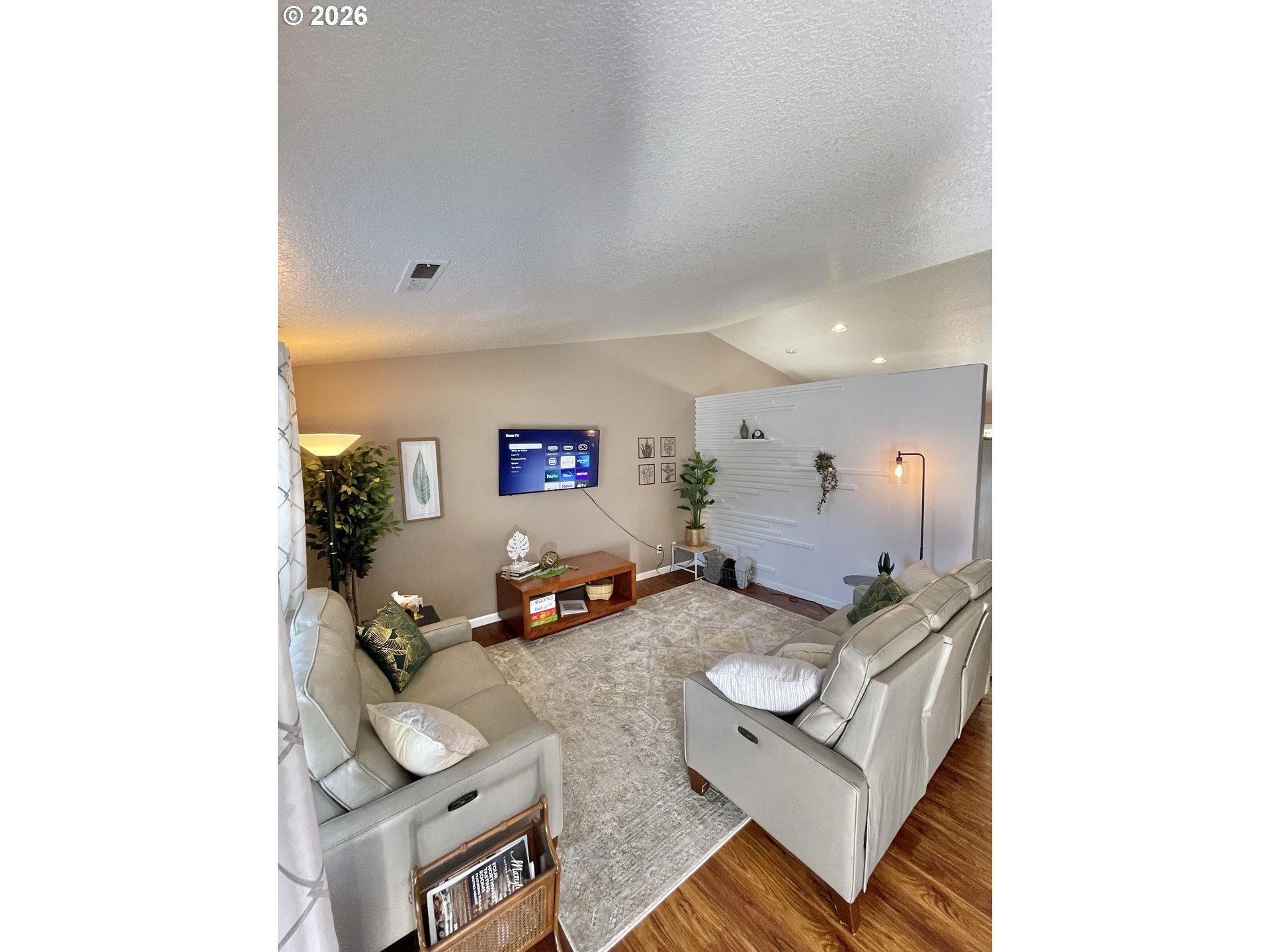 135 Wander Way Southeast Salem, OR 97301 - Photo 5 of 36 a living room with furniture and wooden floor