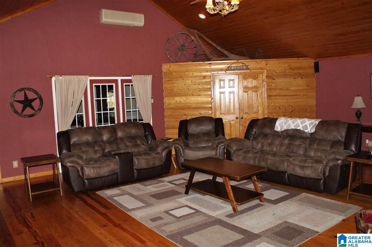 1216 Whites Gap Road Southeast Jacksonville, AL 36265 - Photo 14 of 27