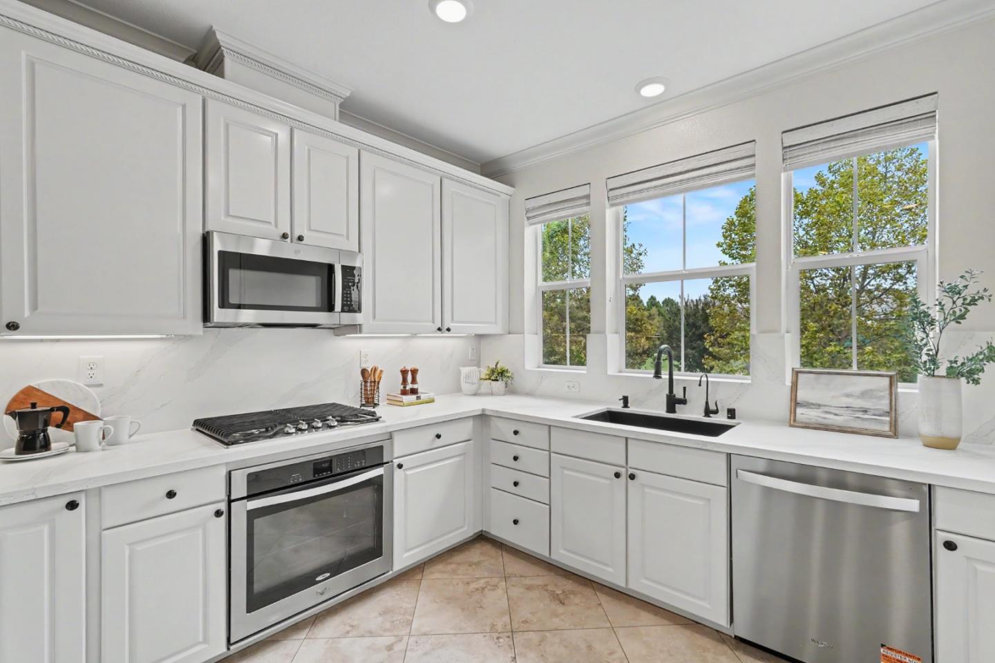 1357 Merry Loop Milpitas, CA 95035 - Photo 13 of 63