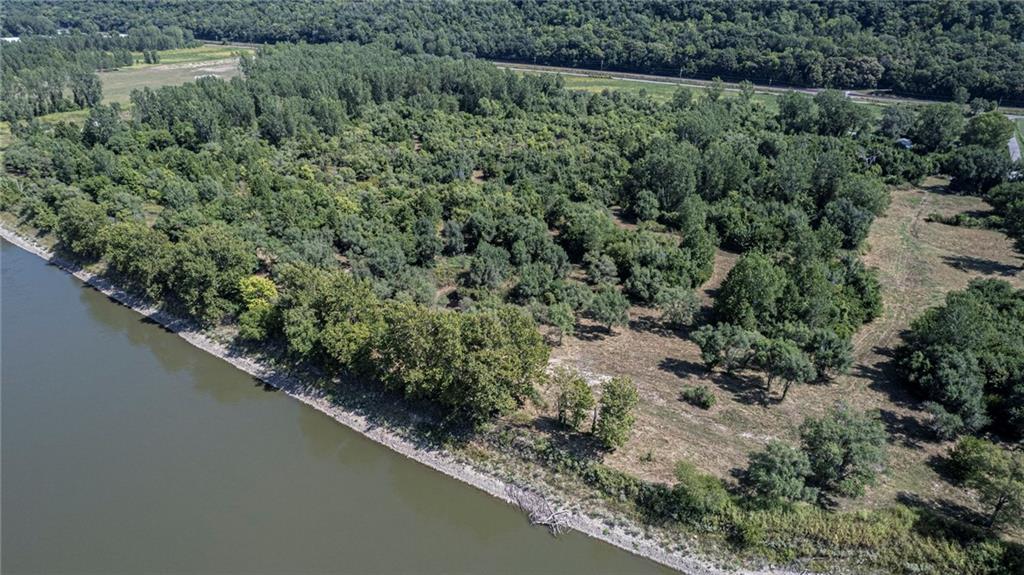 3500 Waterworks Road St. Joseph, MO 64505 - Photo 3 of 4