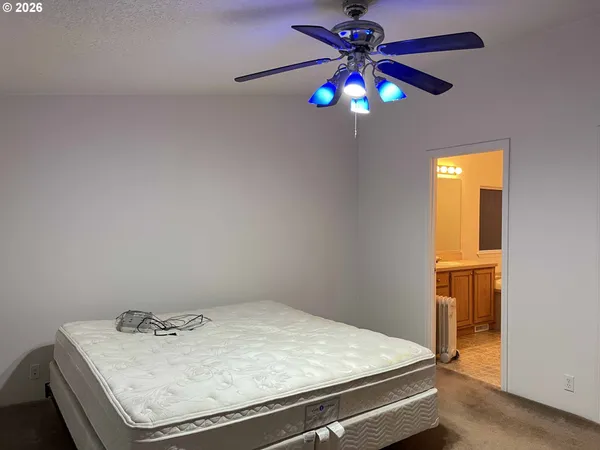 $399,900 | 11211 Highway 36, Mapleton, OR 97453