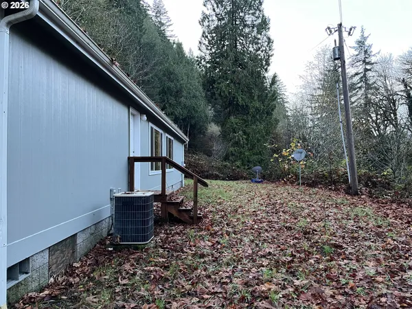 $399,900 | 11211 Highway 36, Mapleton, OR 97453